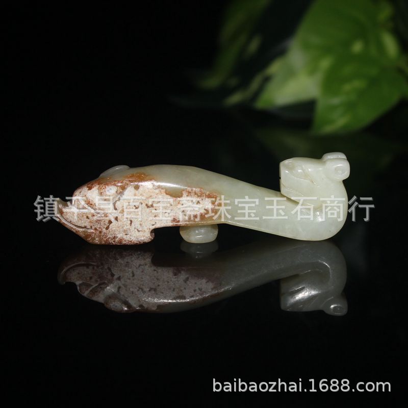 直播爆款老岫玉龙钩摆件 清晚期古玉老玉龙钩挂件文房用品笔搁